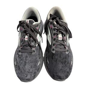 Brooks Women’s Adrenaline GTS 23 Supportive Running Shoe Size 8 hiking outdoor